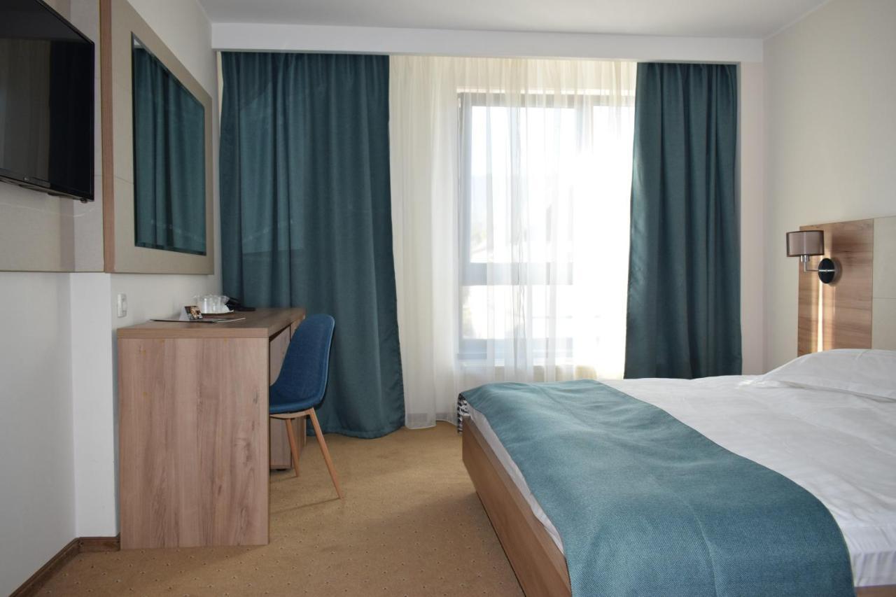 Hotel Regal Брашов Экстерьер фото
