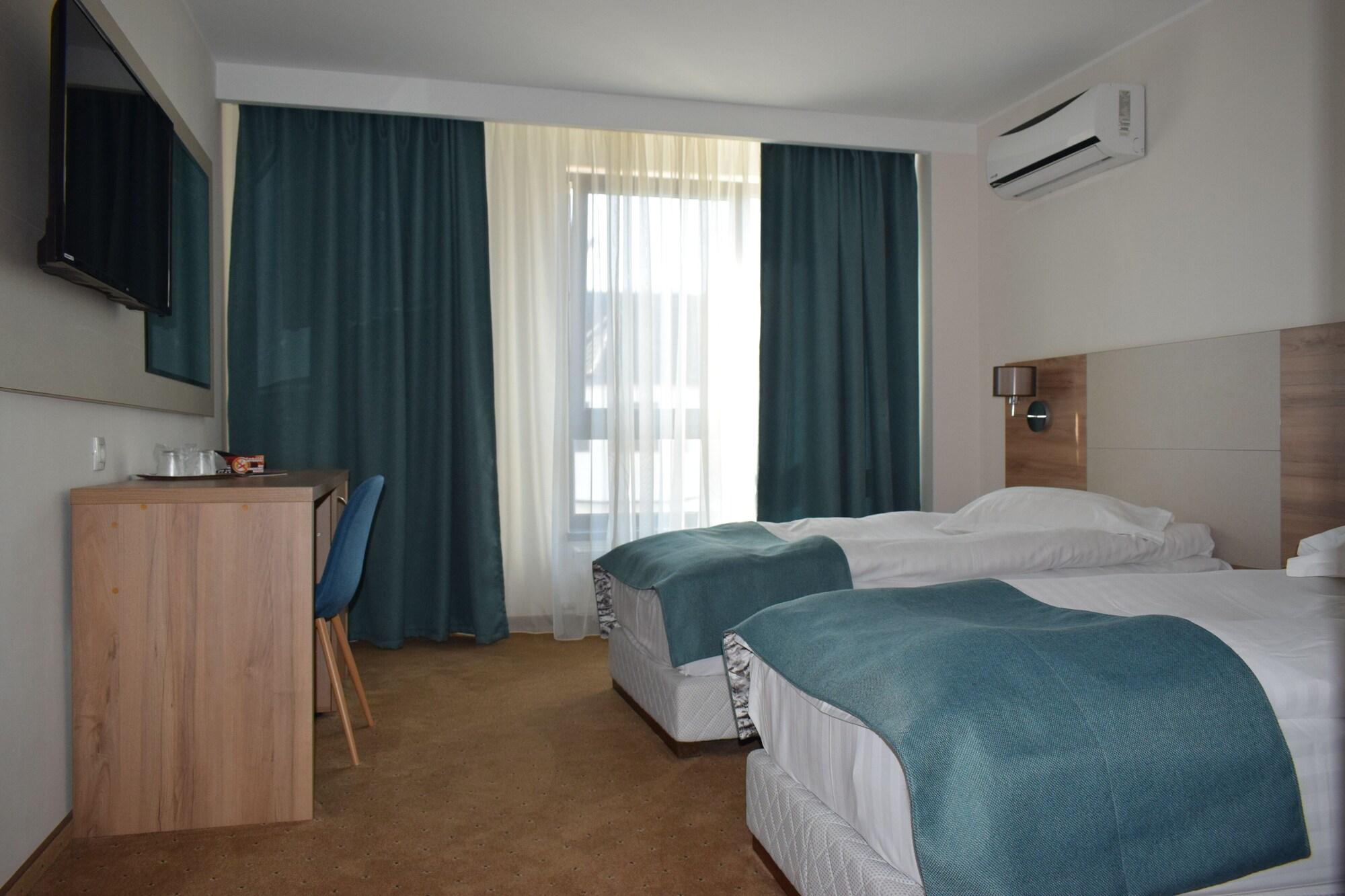 Hotel Regal Брашов Экстерьер фото