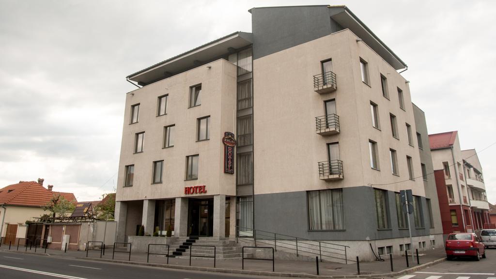 Hotel Regal Брашов Экстерьер фото