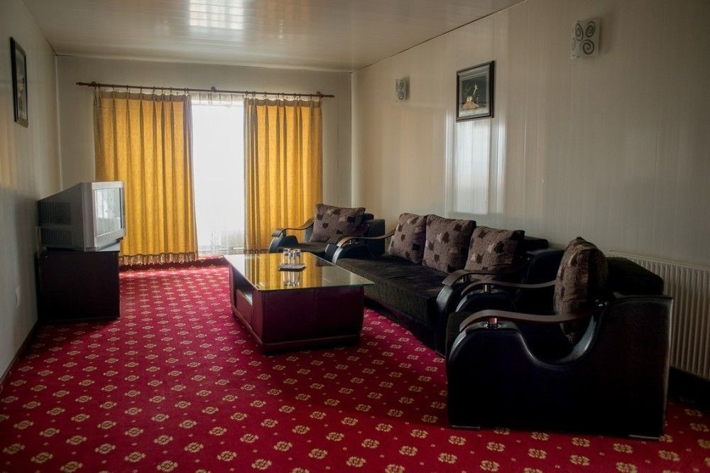 Hotel Regal Брашов Экстерьер фото